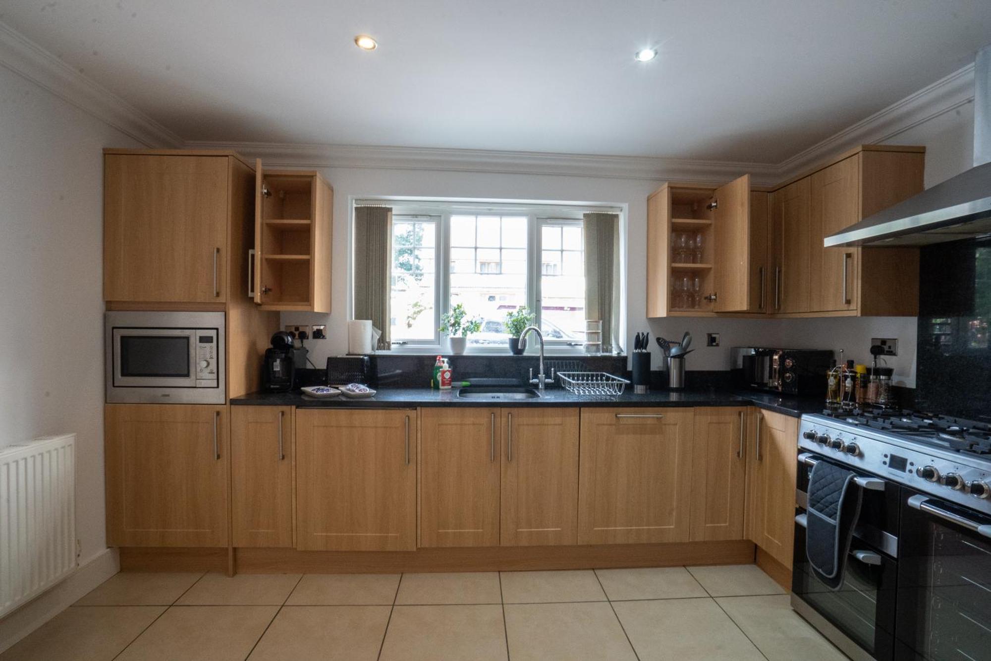Marston Green Emirates House, Luxe 5 Bed, With King Sized Beds, Next To Aiport & Nec, Jlr 5 Minsヴィラ エクステリア 写真
